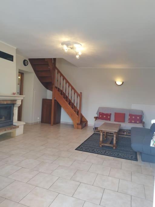 Vila L'Hirondelle Du Faubourg Bar-sur-Aube Exteriér fotografie